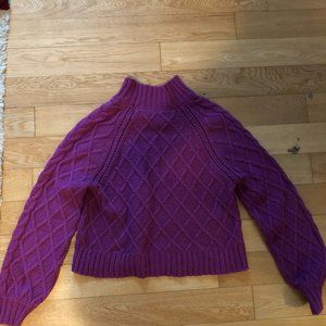 American Eagle - plum colored long sleeve, patterned turtle neck